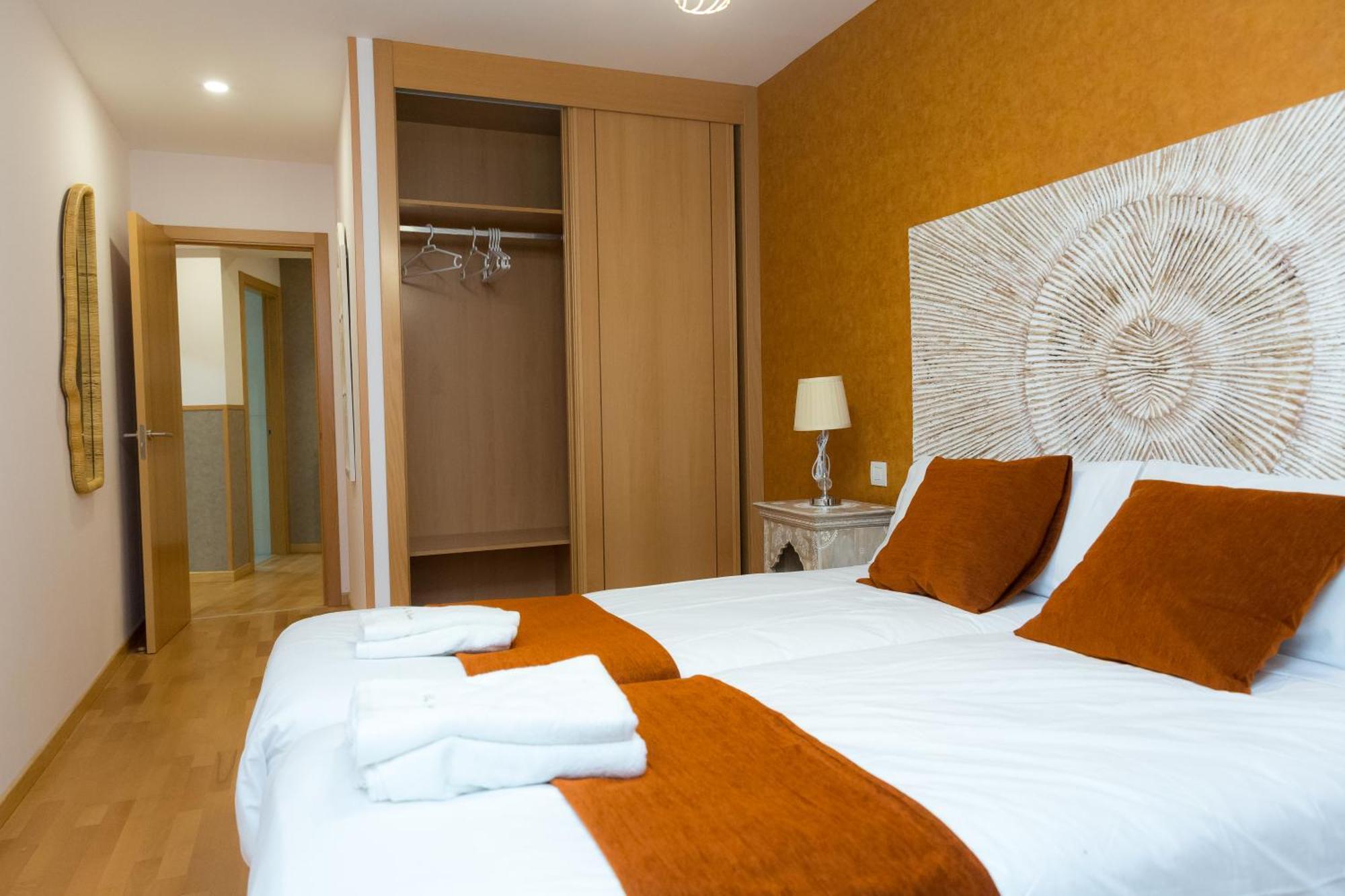 Apartamentos San Pedro Regalado Valladolid Exterior photo